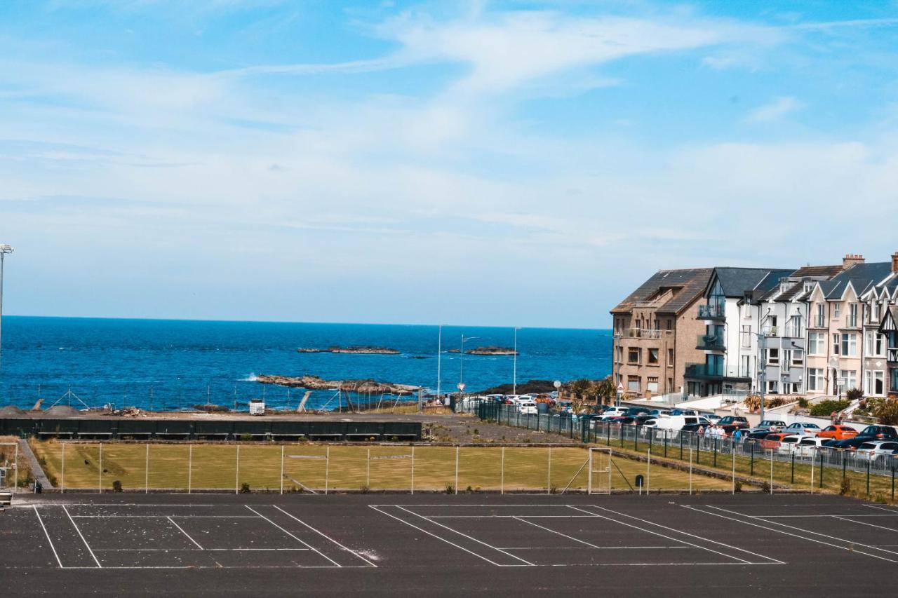 Luxury Sea View Apartment Portrush Extérieur photo