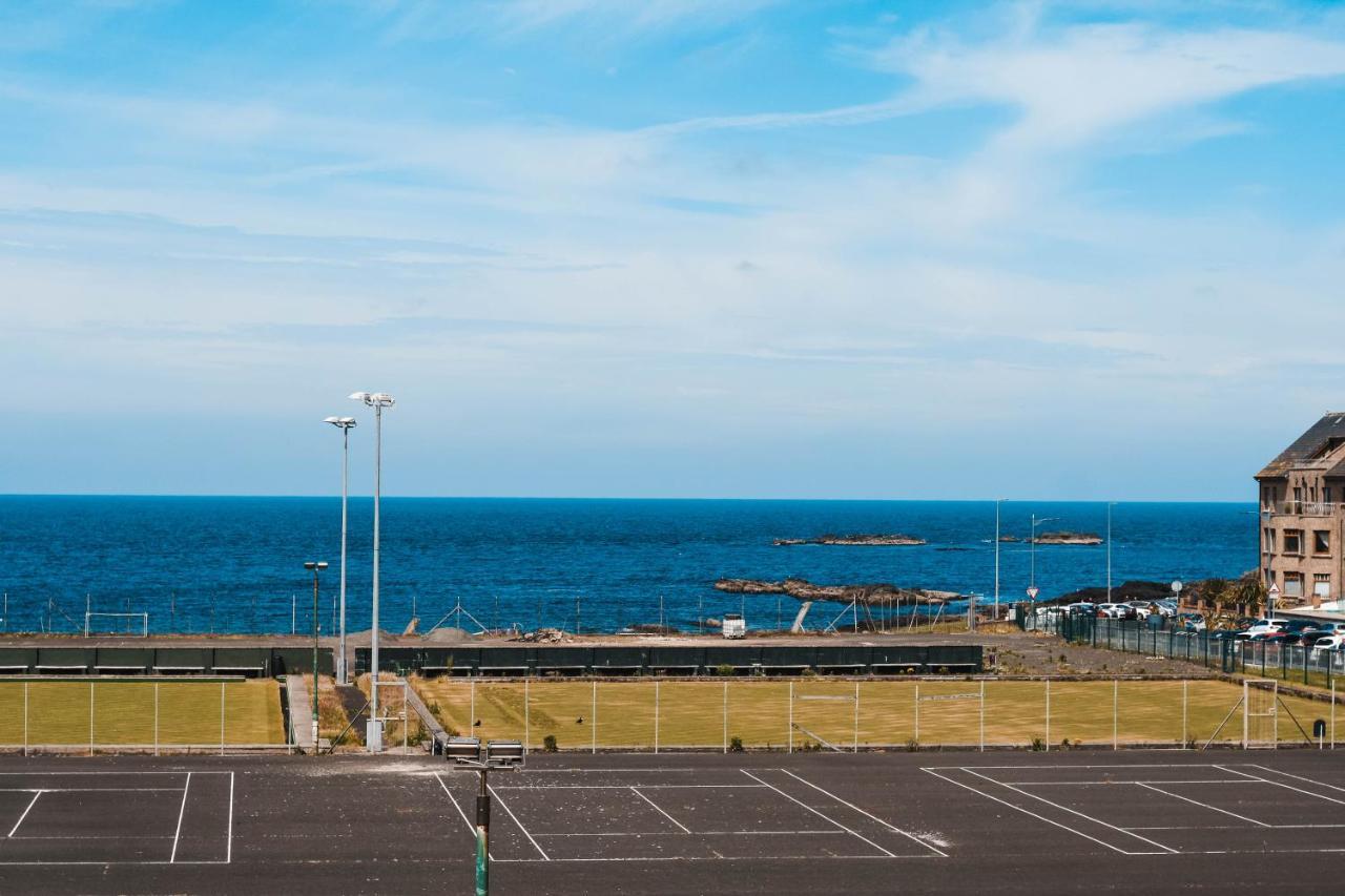 Luxury Sea View Apartment Portrush Extérieur photo